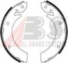 FORD 1531939 Brake Shoe Set